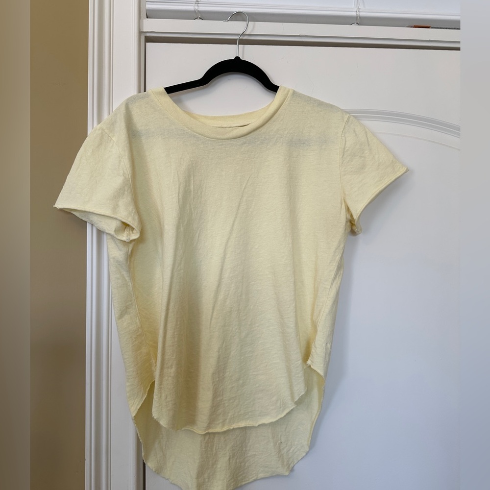Frank & Eileen Theo Medium Light Yellow Short Sleeve Tee